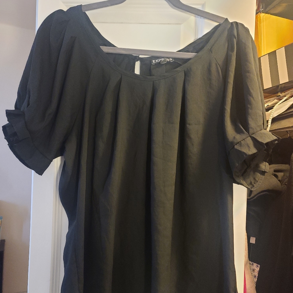 Express Black Puffed Sleeve Blouse